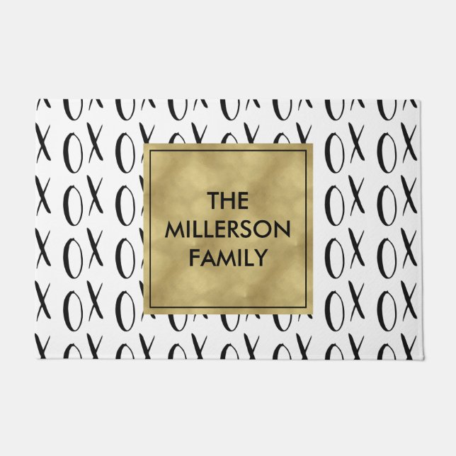 Black and White XOXO Personalized Doormat (Front)