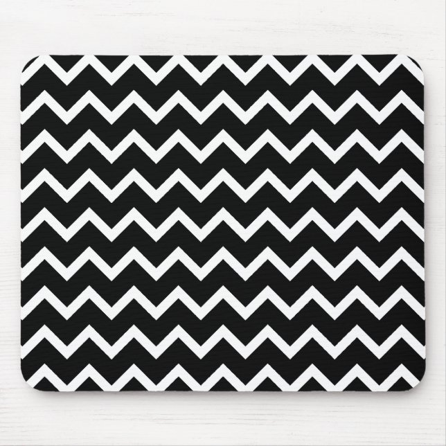 Black and White Zig Zag Pattern. Mouse Pad (Front)
