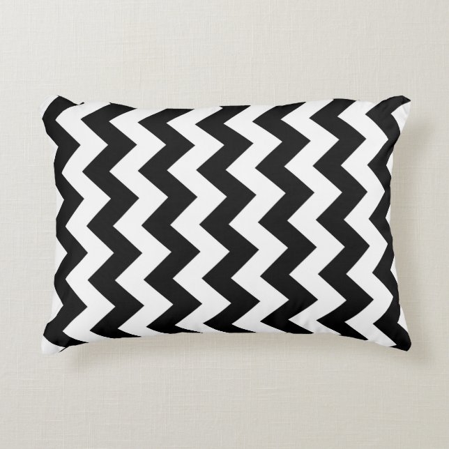 Black and White Zigzag Accent Pillow (Front)