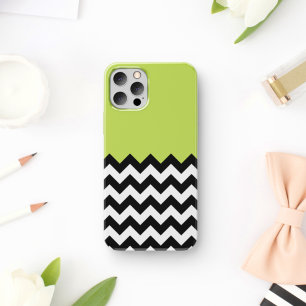 Black and White Zigzag Pattern, Chevron, Green iPhone 11 Case