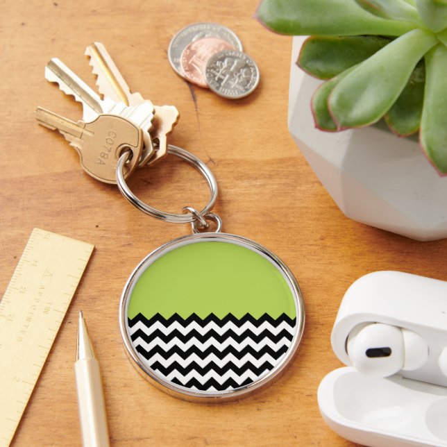 Black and White Zigzag Pattern, Chevron, Green Keychain (Desk)