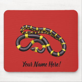 Black and yellow snake mouse pad