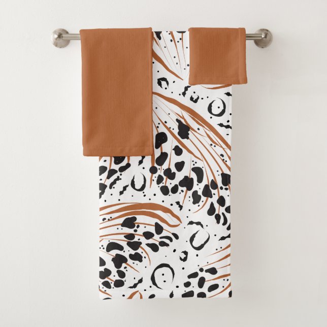 Black Animal Print Terracotta Swirl Pattern  Bath Towel Set (Insitu)