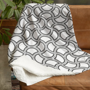 Black Art Deco Pattern On White Fleece Blanket