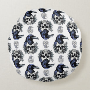 Black Bird On a Skull Goth Pattern Design Round Pillow