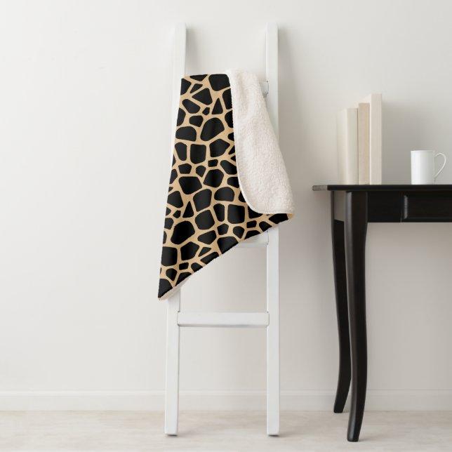 Black Brown Giraffe Print Sherpa Blanket (In Situ)