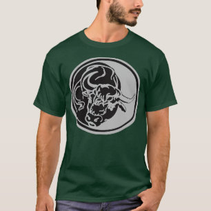 Black Bull Line Art Drawing Tattoo Art T-Shirt
