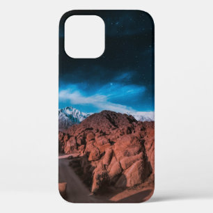 BLACK CAR NEAR ROCK FORMATIONS iPhone 12 CASE