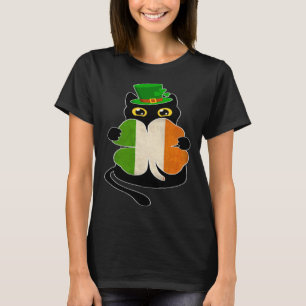 Black Cat Holding Shamrock Irish Flag St Patricks  T-Shirt