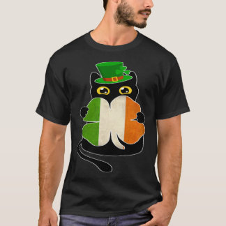 Black Cat Holding Shamrock Irish Flag St Patricks  T-Shirt
