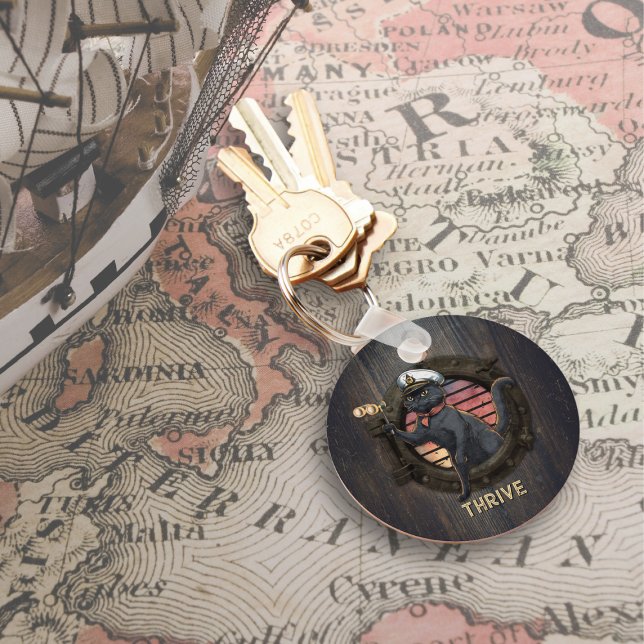 Black Cat Sunset: A Voyage to THRIVE Round Keychain (Black Cat Sunset: A Voyage to THRIVE Round Keychain)