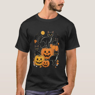 Black Cats and Pumpkins Halloween - Cute Spooky Ca T-Shirt