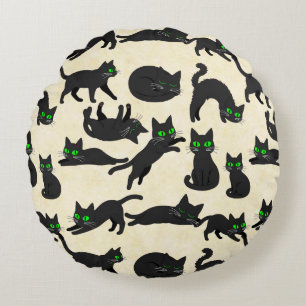 Black Cats Green Eyes Cute Kittens Warm Cream Round Pillow