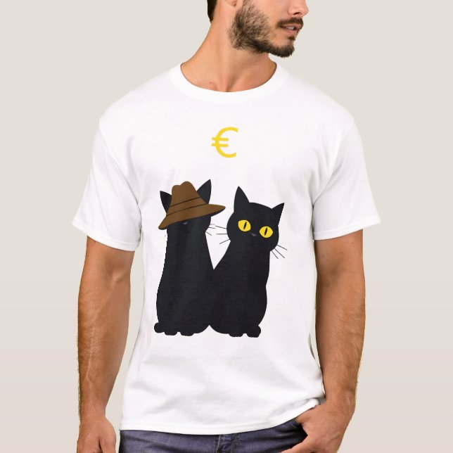 Black cats yallow eyes T-Shirt (Front)