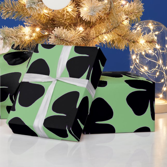 Black Clover green glossy wrapping paper large (Holidays)