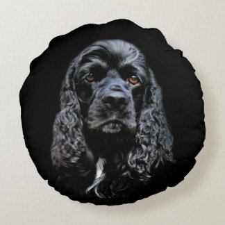 Black cocker spaniel face round pillow