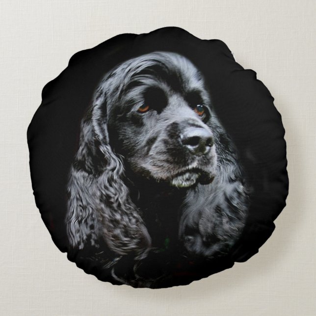 Black cocker spaniel face round pillow (Back)