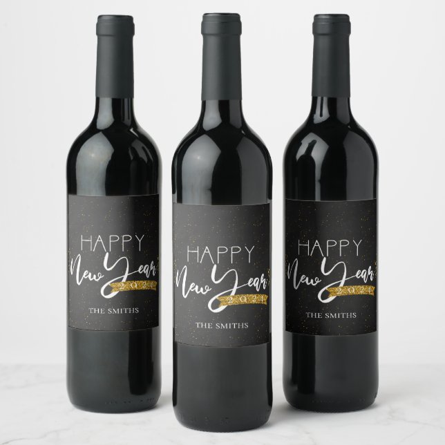Black Elegant Minimalist Gold Happy New Year 2024 Wine Label (Bottles)