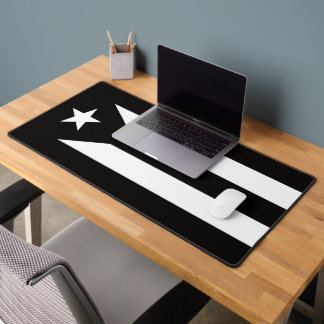 Black flag of Puerto Rico Desk Mat