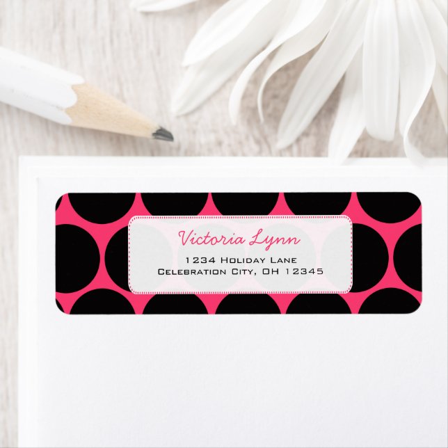 Black & Fuchsi Whimsical Dots Adresse de retour La (En situation)