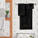 Black Gold Modern Script Girly Monogram Name Bath Towel Set<br><div class="desc">Black and Gold Simple Script Monogram Name Spiral Notebook Planner. This makes the perfect sweet 16 birthday,  wedding,  bridal shower,  anniversary,  baby shower or bachelorette party gift for someone that loves glam luxury and chic styles.</div>