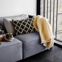 Black & Gold Moroccan Pattern