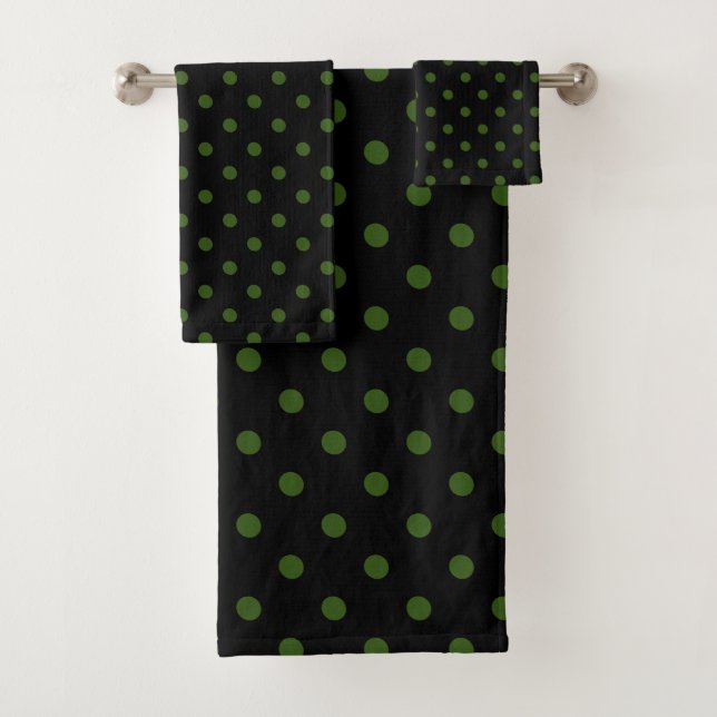 Black Green Polka Dot Bath Towel Set (Insitu)
