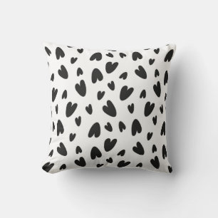 black hearts pattern throw pillow