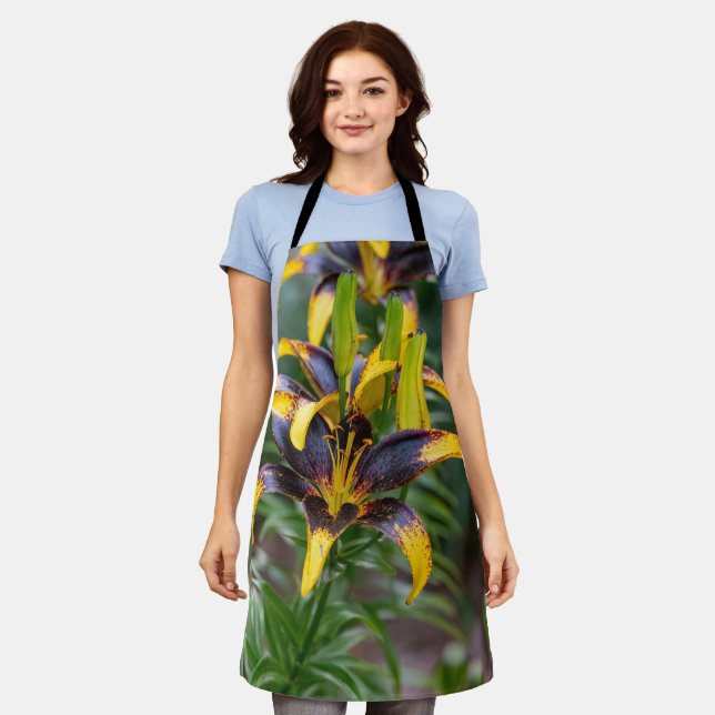 Black Hybrid Asiatic Lily: Elegant Floral Apron (Worn)