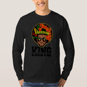 Black King The Most Important Piece In The Game Fr T-Shirt