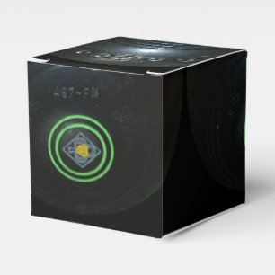 Black Lawn Bowl,  Favor Box