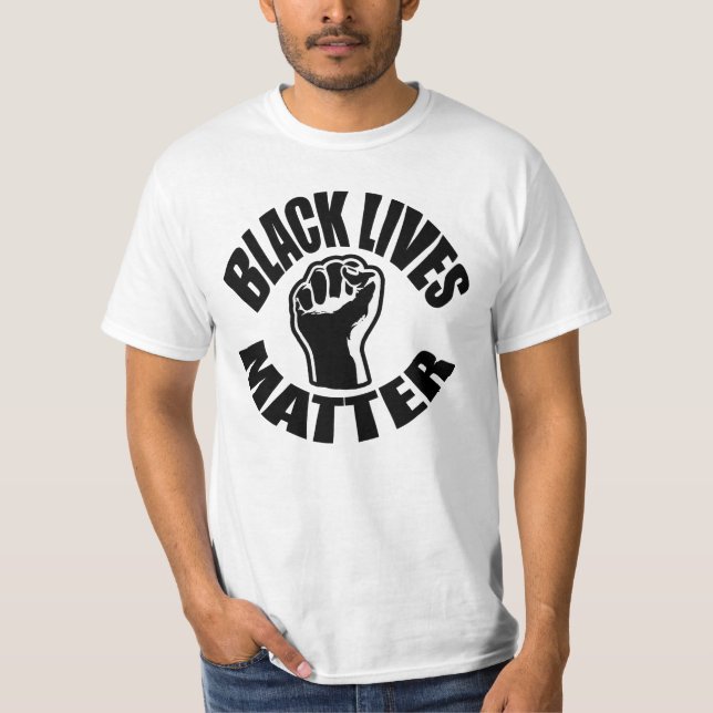 "BLACK LIVES MATTER" T-Shirt (Front)
