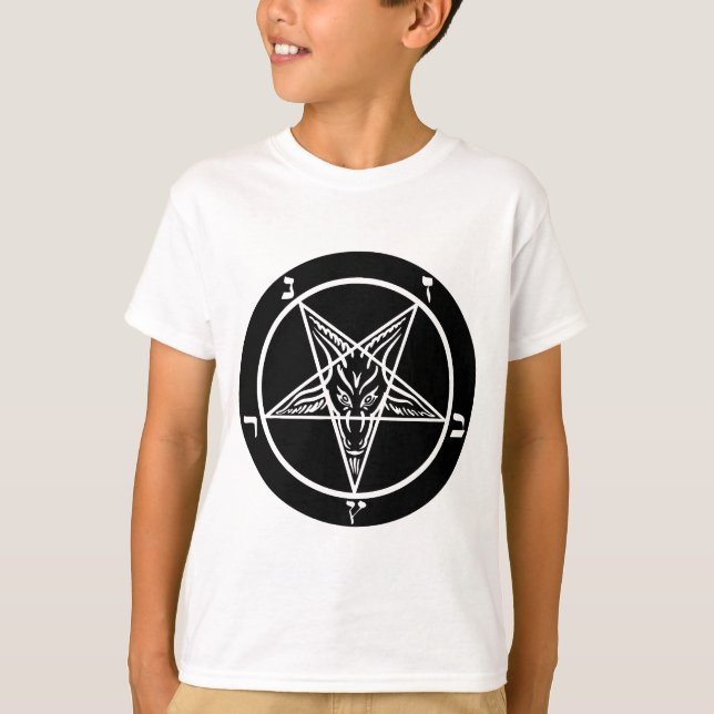 black metal, baphomet of darkness! T-Shirt (Front)