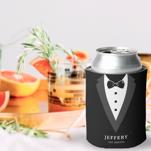 Black Modern Script Personalized Groomsmen Can Coo Cooler (Creator Uploaded)