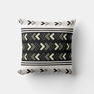 Black N White-Arrow Designed Throw Pillow