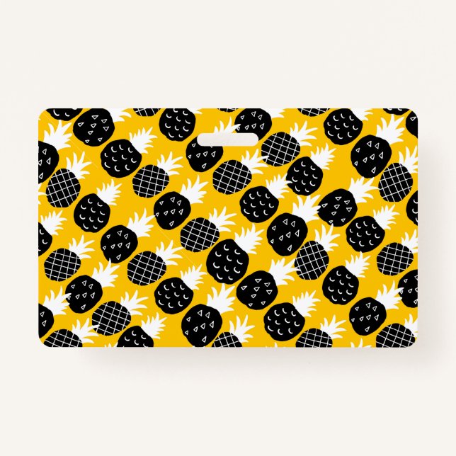 Black pineapples badge (Front)