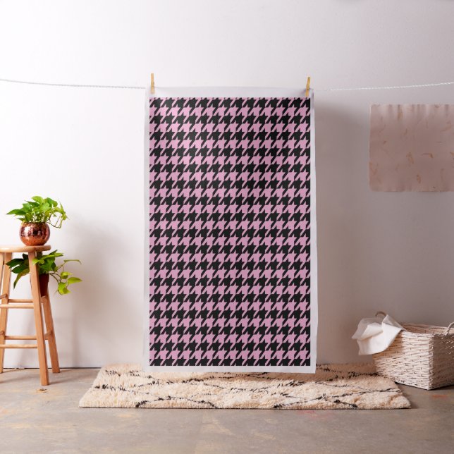 Black & Pink Houndstooth Seamless Pattern Fabric (In Situ)