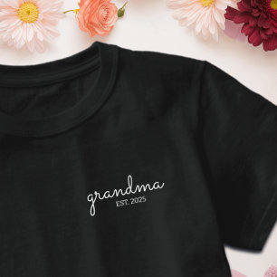 Black Script Font Established Grandma  T-Shirt