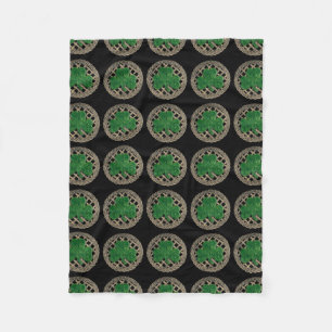 Black Shamrock On Celtic Knots Fleece Blanket