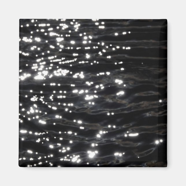 Black sparkling water magnet (Front)