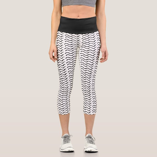 Black & White Abstract Wave Pattern Capri Leggings (Front)
