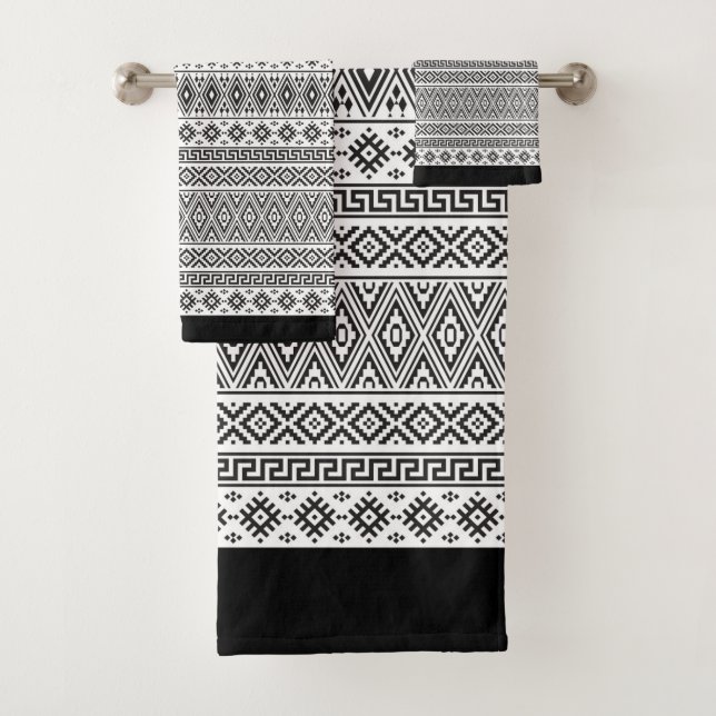 Black & White Aztec Pattern Bath Towel Set (Insitu)