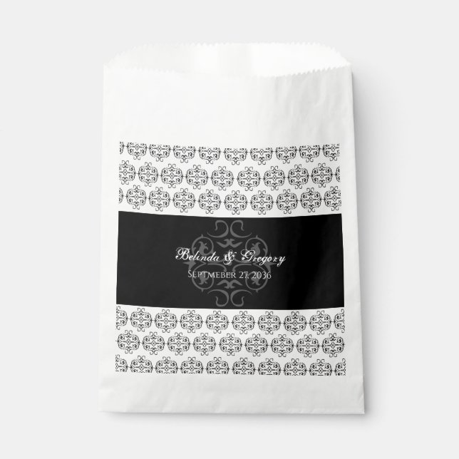 Black & White Calligraphy Vintage Damask Wedding  Favour Bag (Front)