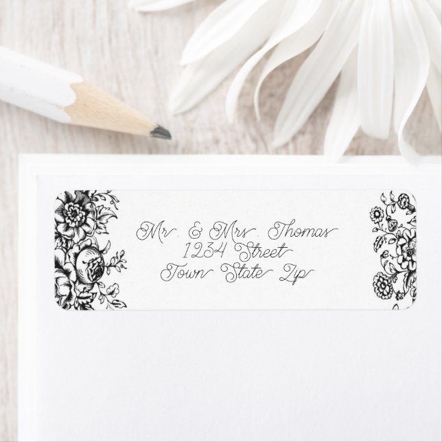 Black & White Elegant  Floral Toile (Insitu)