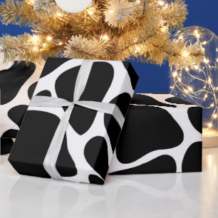 Black & White Giraffe Pattern Wrapping Paper