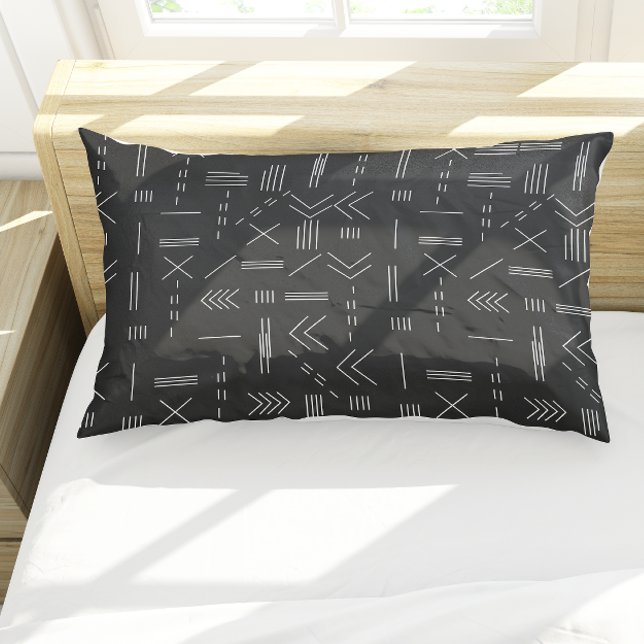 Black White Gorgeous Modern Geometric Pattern Pillowcase (Black White Gorgeous Modern Geometric Pattern Pillow Case)