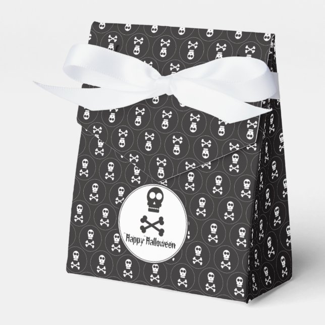 Black & White Halloween Skulls Favour Box (Front Side)