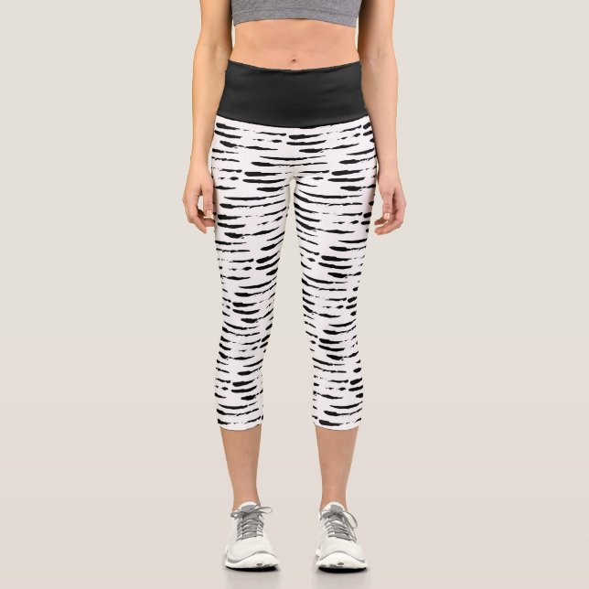 Black & White Ink Stripes Pattern Capri Leggings (Front)