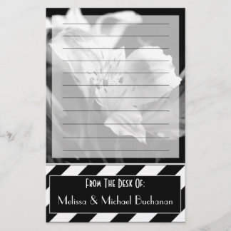 Black & White Lined Iris Personalized Stationery
