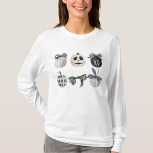 Black White Pumpkin Coquette Bow Halloween  T-Shirt